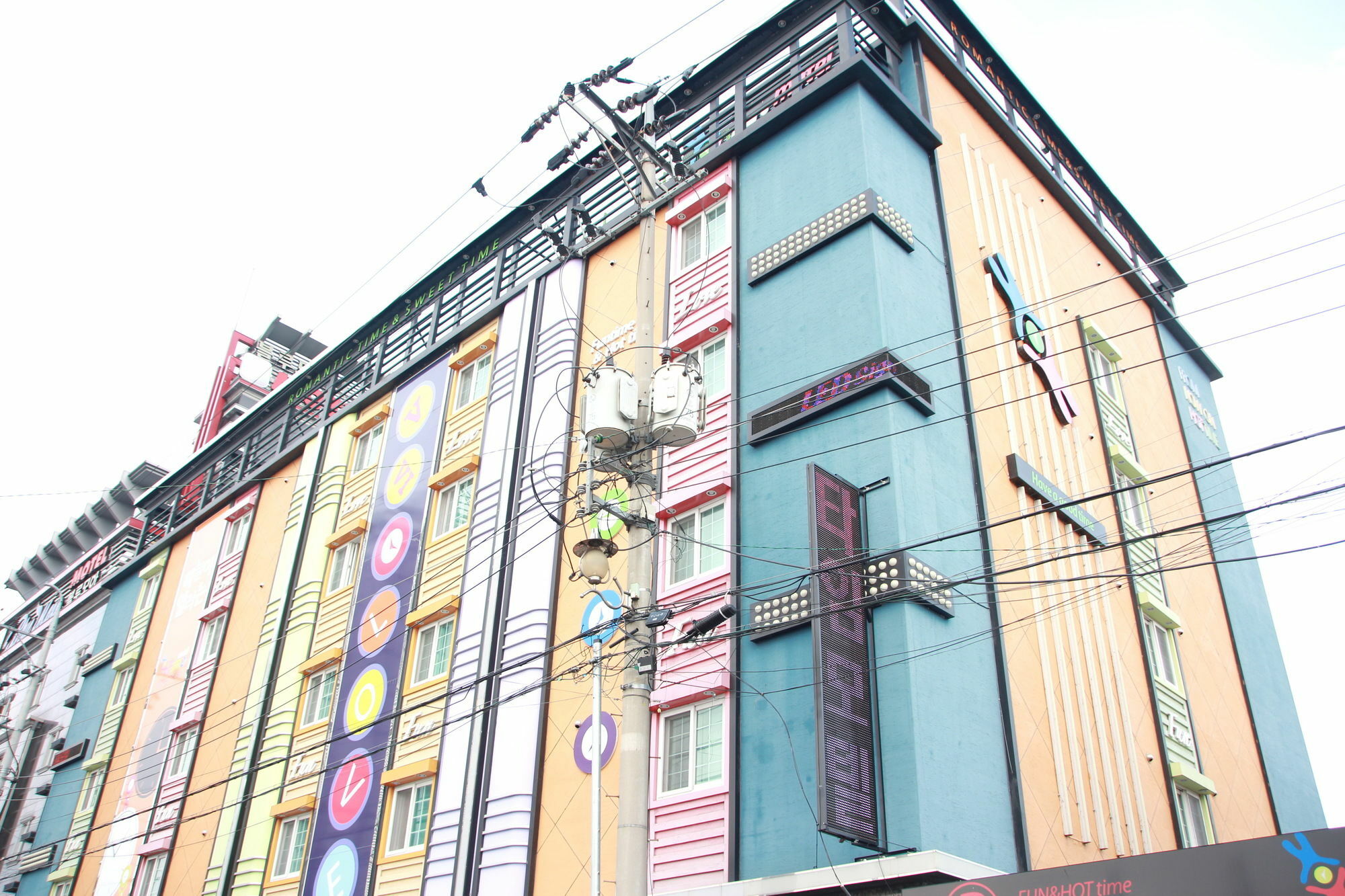 Time Motel Gyeongju Bagian luar foto